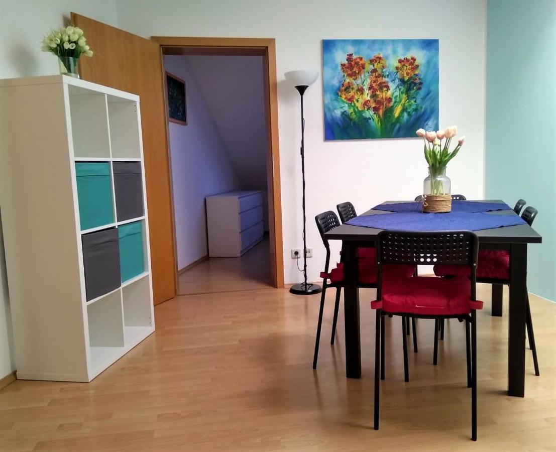 Gaestewohnung 4-Raum Wohnung Fuer 2-8 Personen Zwickau Extérieur photo