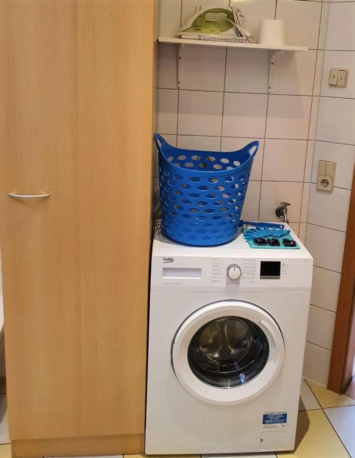 Gaestewohnung 4-Raum Wohnung Fuer 2-8 Personen Zwickau Extérieur photo